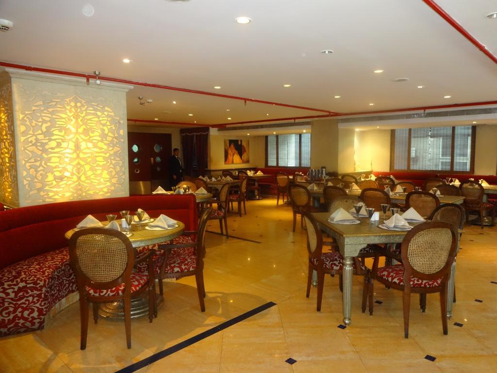 Hotel Ohris Banjara Hajdarabad Zewnętrze zdjęcie