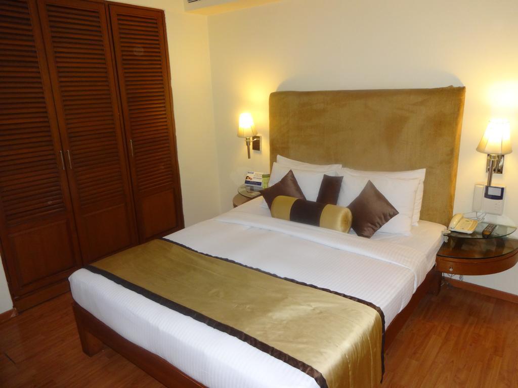 Hotel Ohris Banjara Hajdarabad Zewnętrze zdjęcie